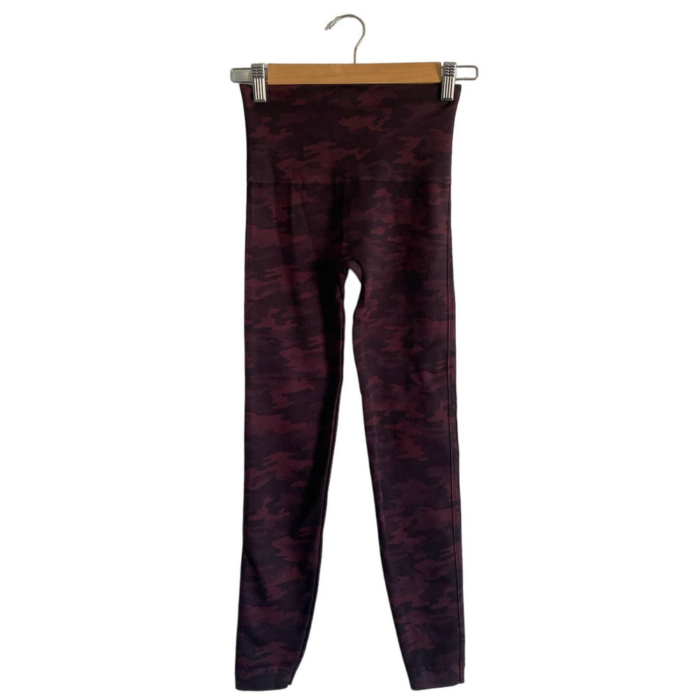 Spanx Red Camo Seamless Leggings - Picture 2 of 5
